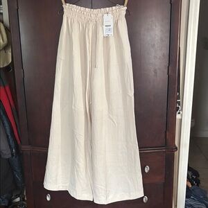 Zara Cream long wide pants large NWT